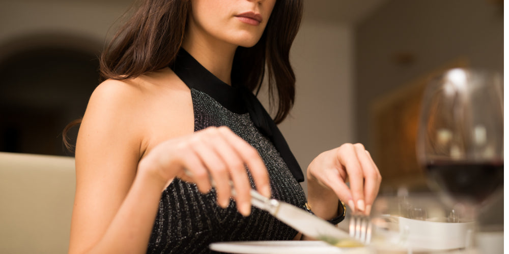 Comment Manger À Table Avec Couteau Et Fourchette ?
