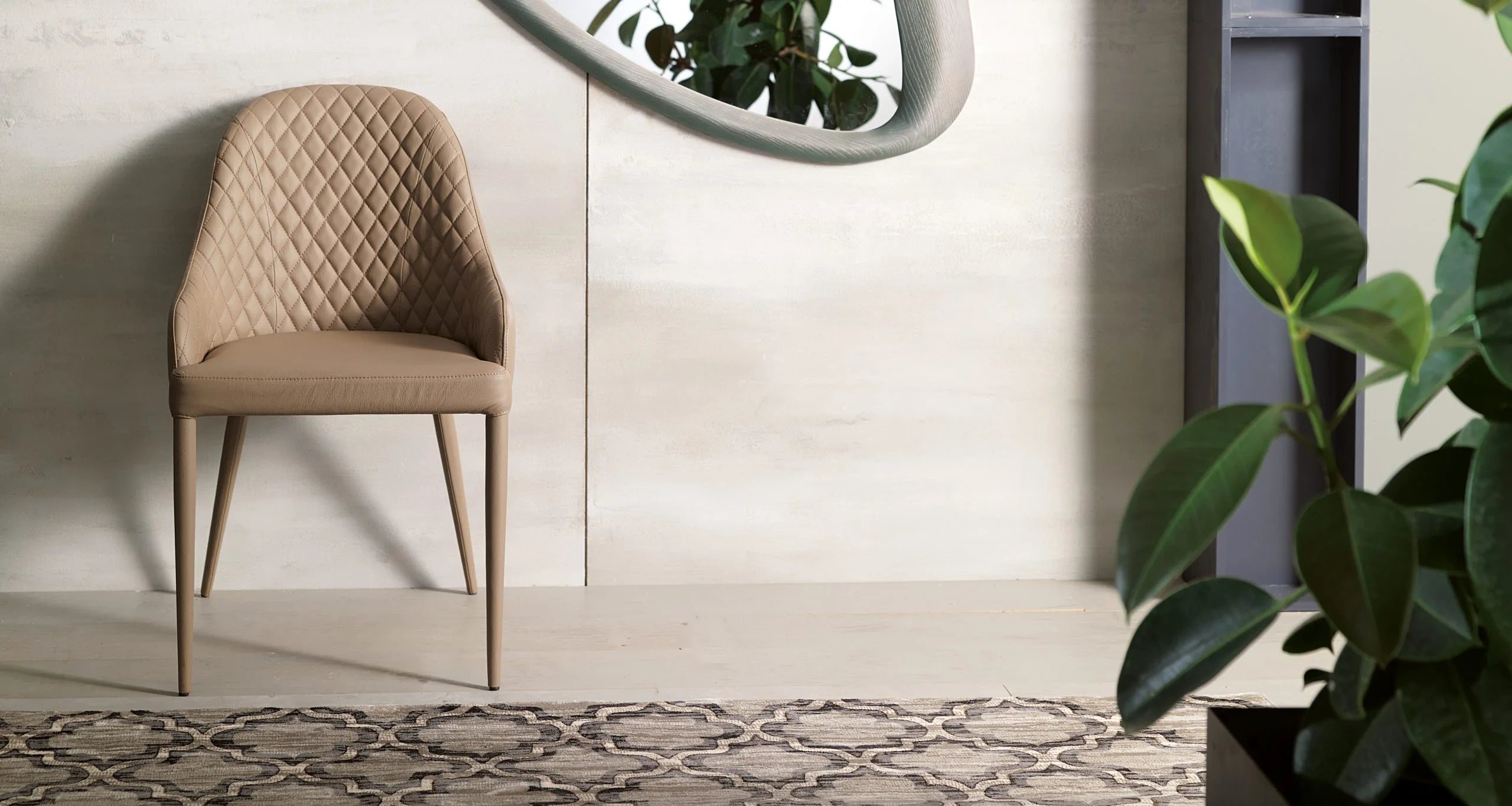 chaise design cuir et bois