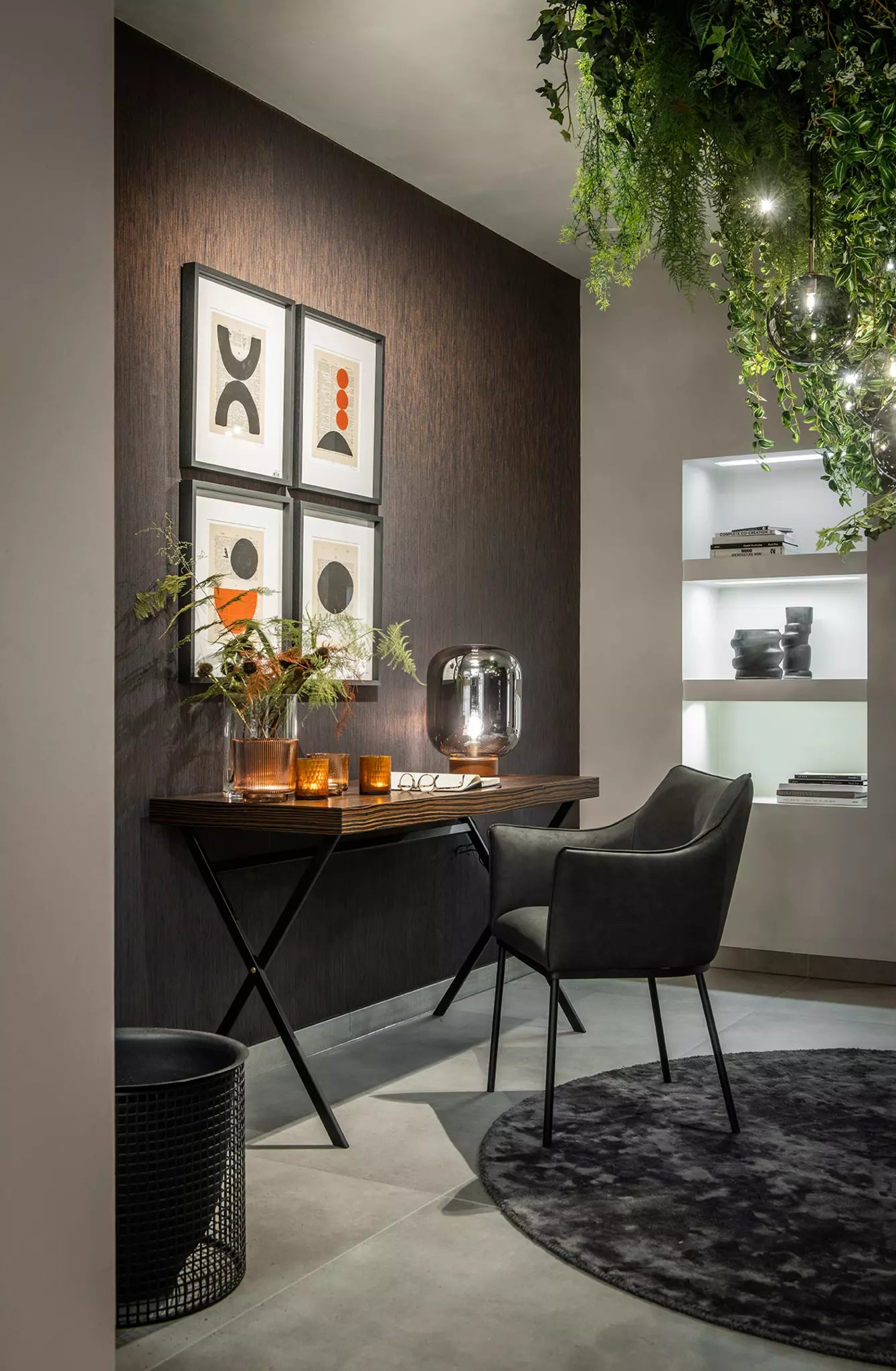 Chaise-Cuir-Noir-Salle-manger-pas-cher