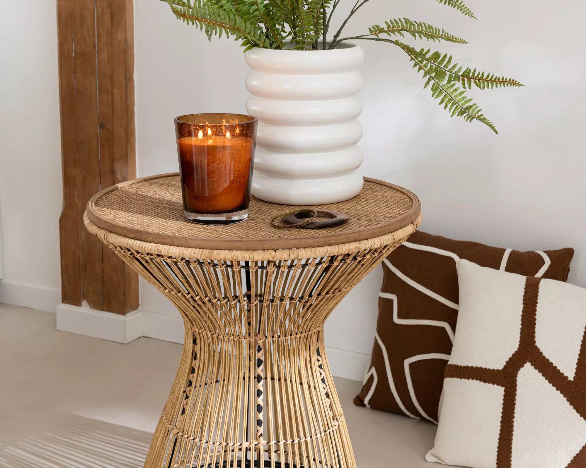 Petite-Table-d_Appoint-Rotin