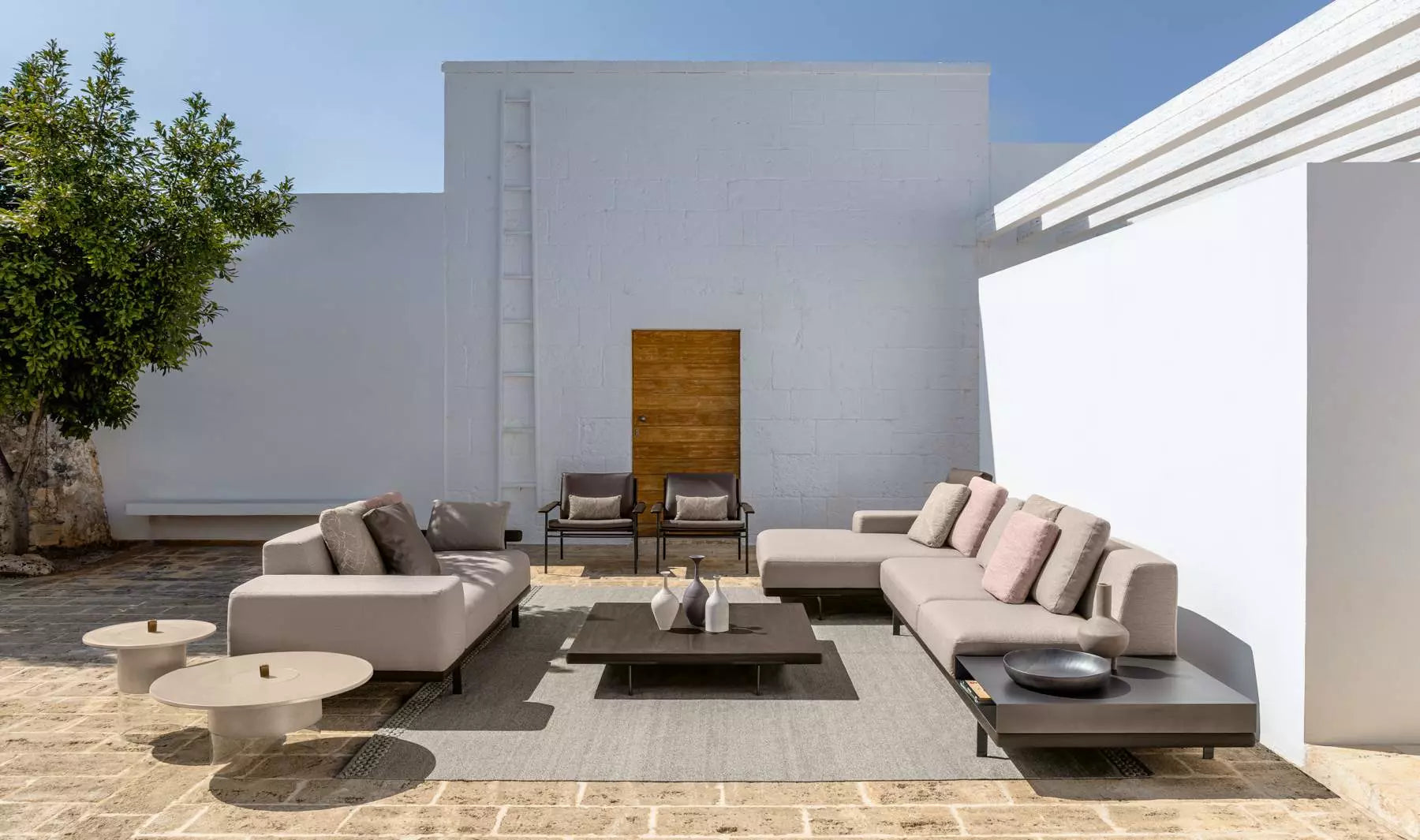 Salon_exterieur_Bois_Haut_Gamme_italien