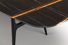 Table-Repas-Marbre-Noir-interieur