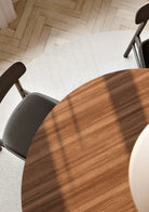 Table-interieur-bois-Massif-Scandinave