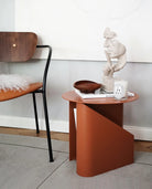 bout-canape-interieur-Livres