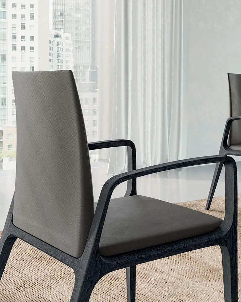 chaise cuir fabrication italien