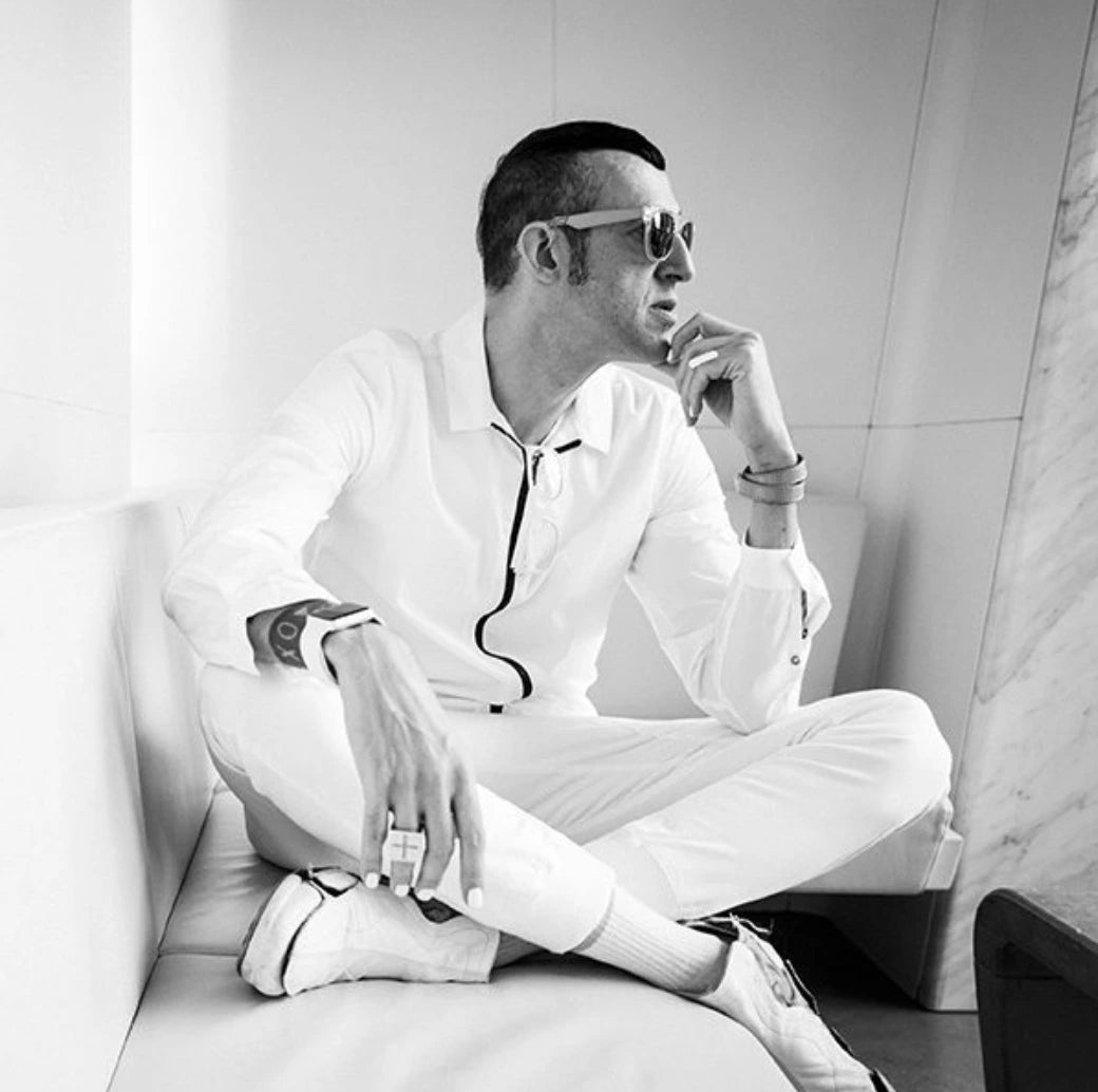 karim-rashid-vertex-vondom-table-chaise