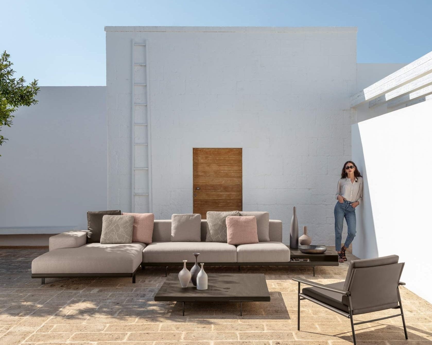 Salon_exterieur_Bois_Haut_Gamme_italie