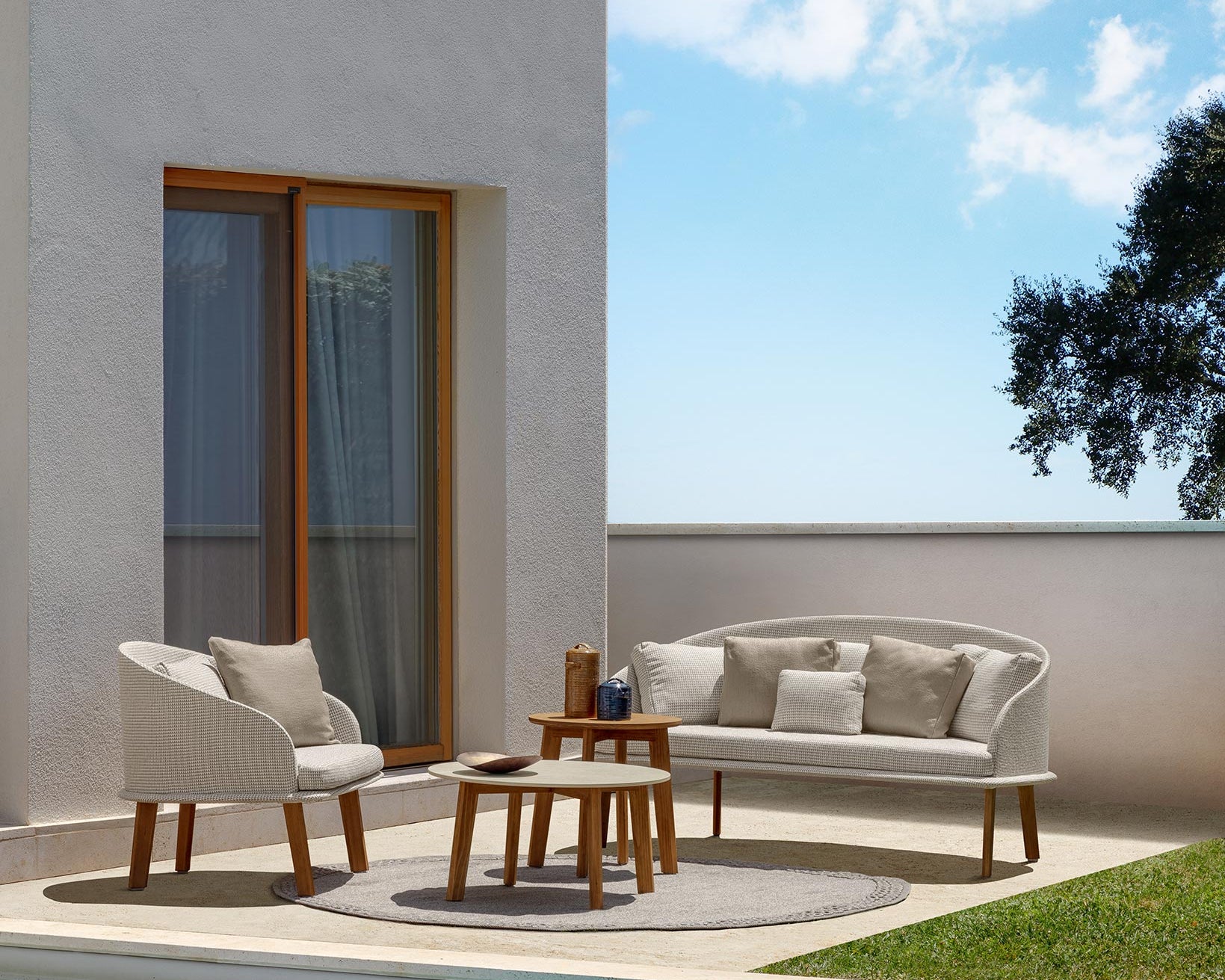 Salon_exterieur_Bois_italie_siege_fauteuil_tissu