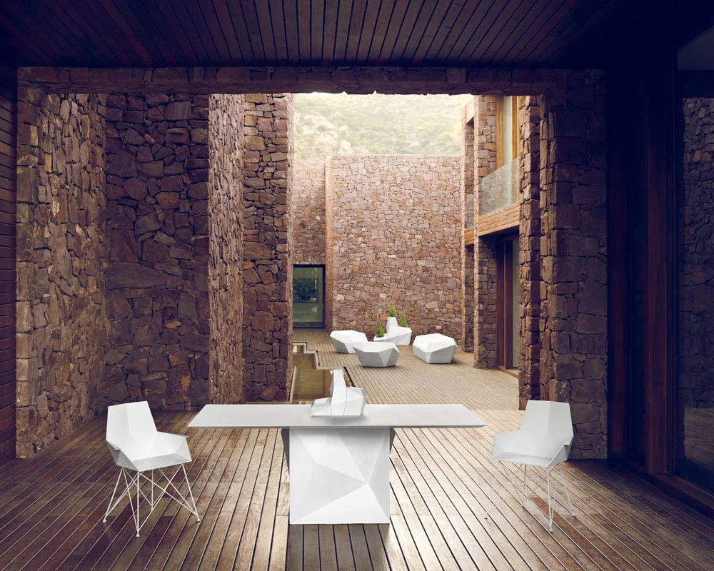 Table-et-Chaise-de-Jardin-Haut-de-Gamme