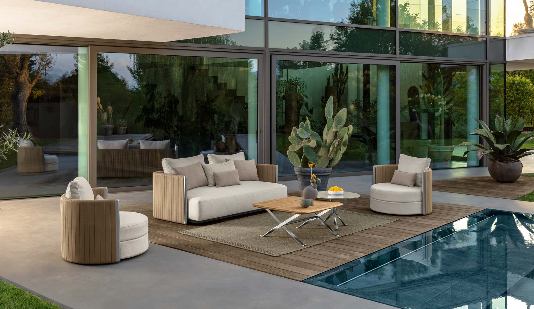 Table_Basse_Pied_Croise_jardin_exterieur
