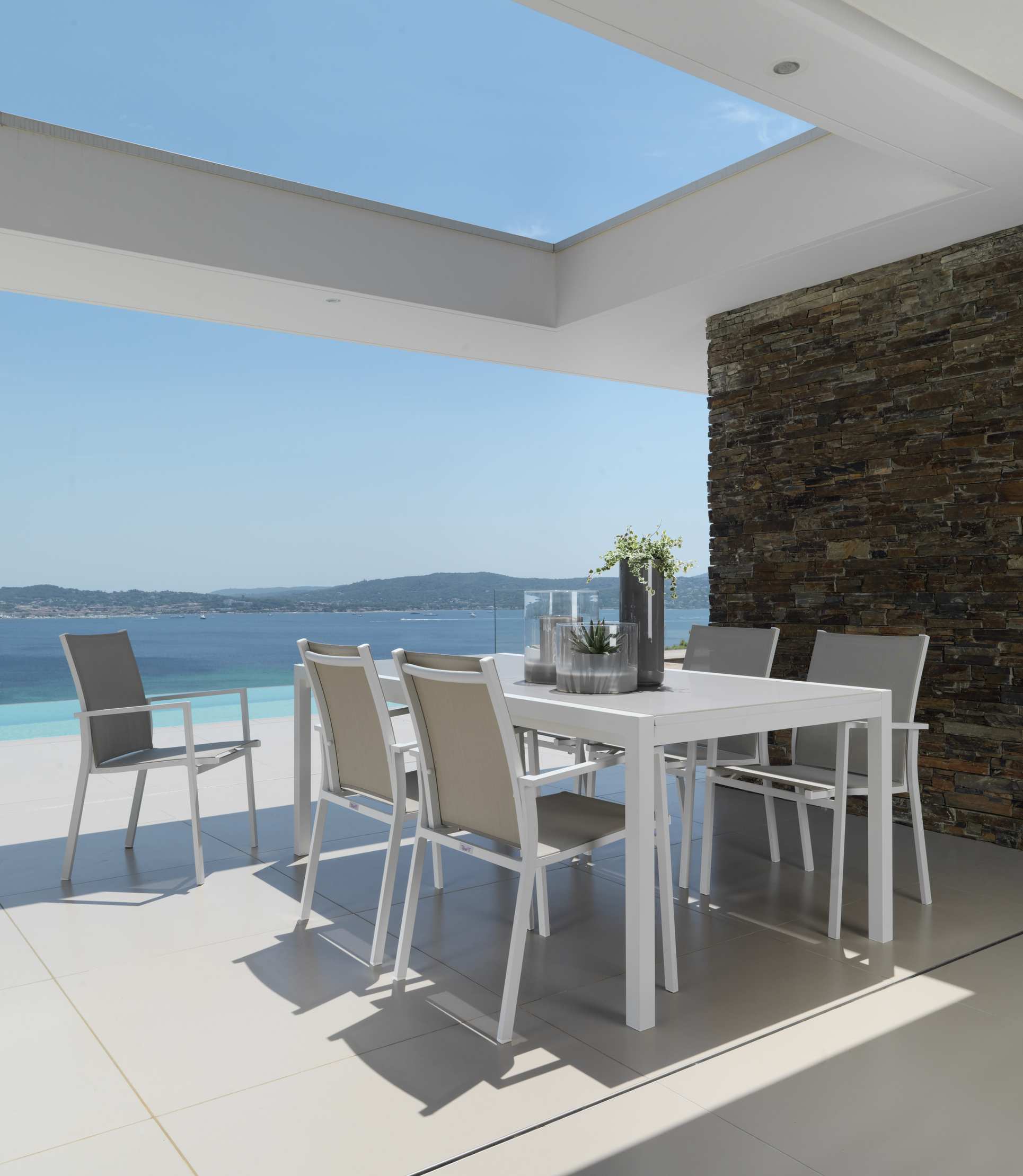 Table_exterieur_Aluminium_Verre_Trempe