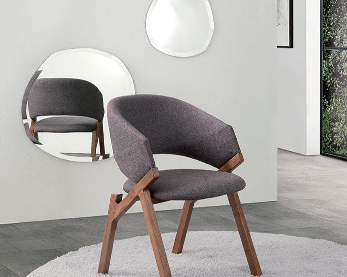 chaise_contemporaine_confortable