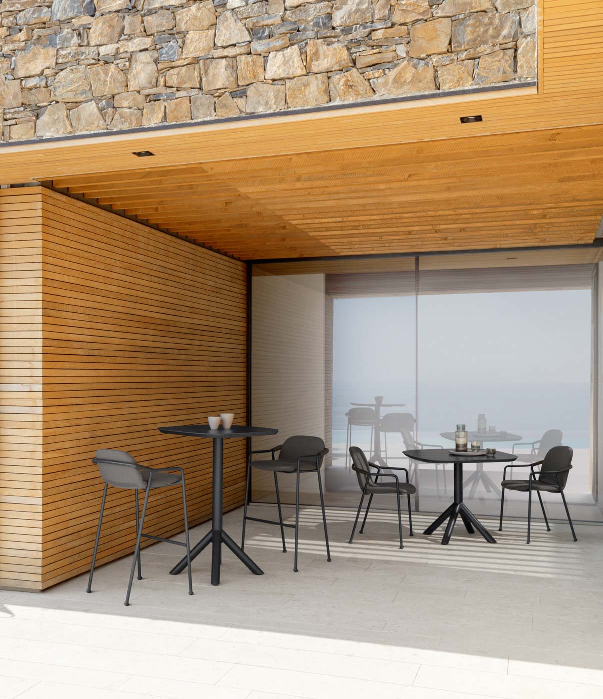 chaise_haute_bar_noir