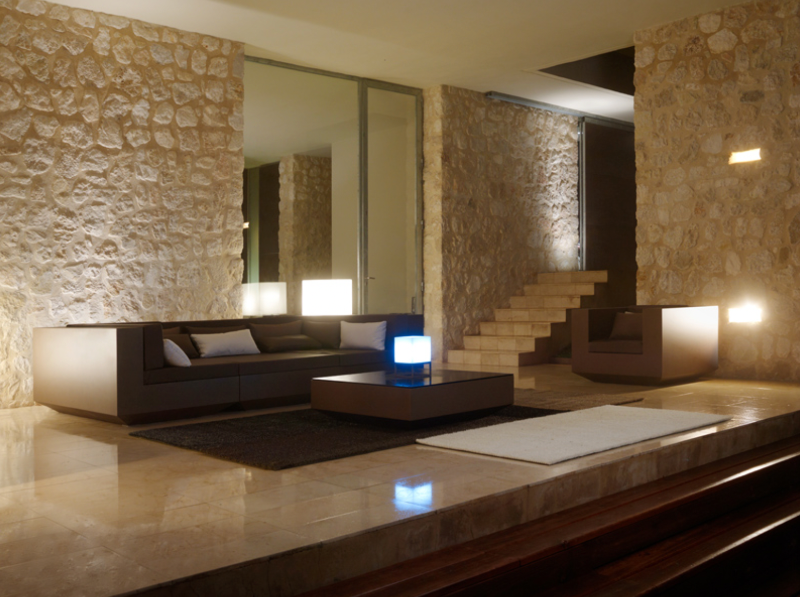 petite-table-basse-carree
