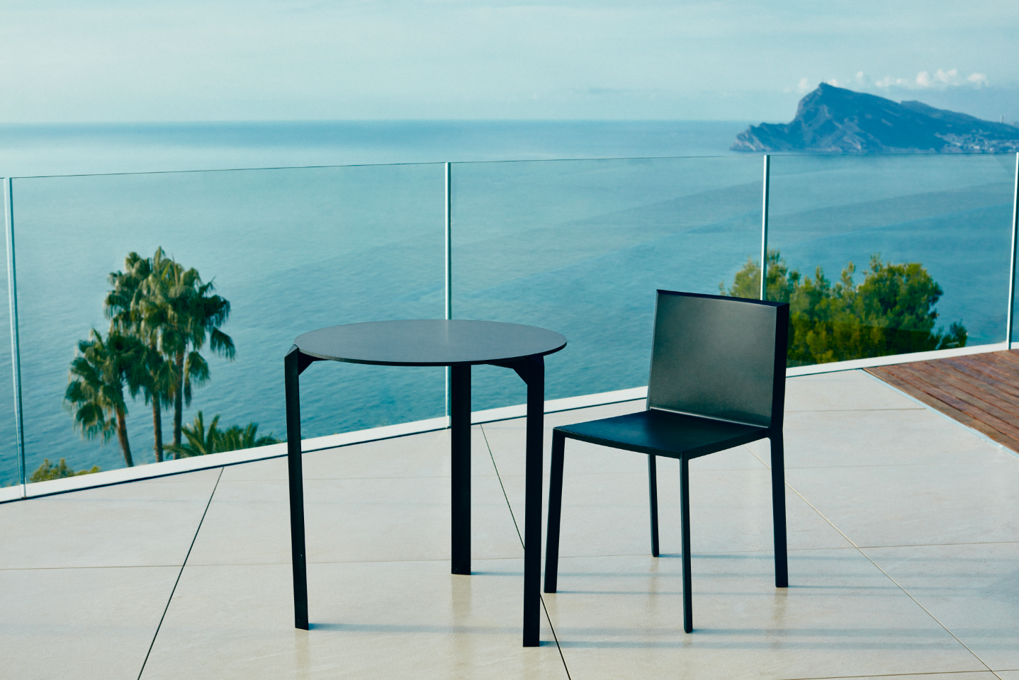 table-rond-3-pieds