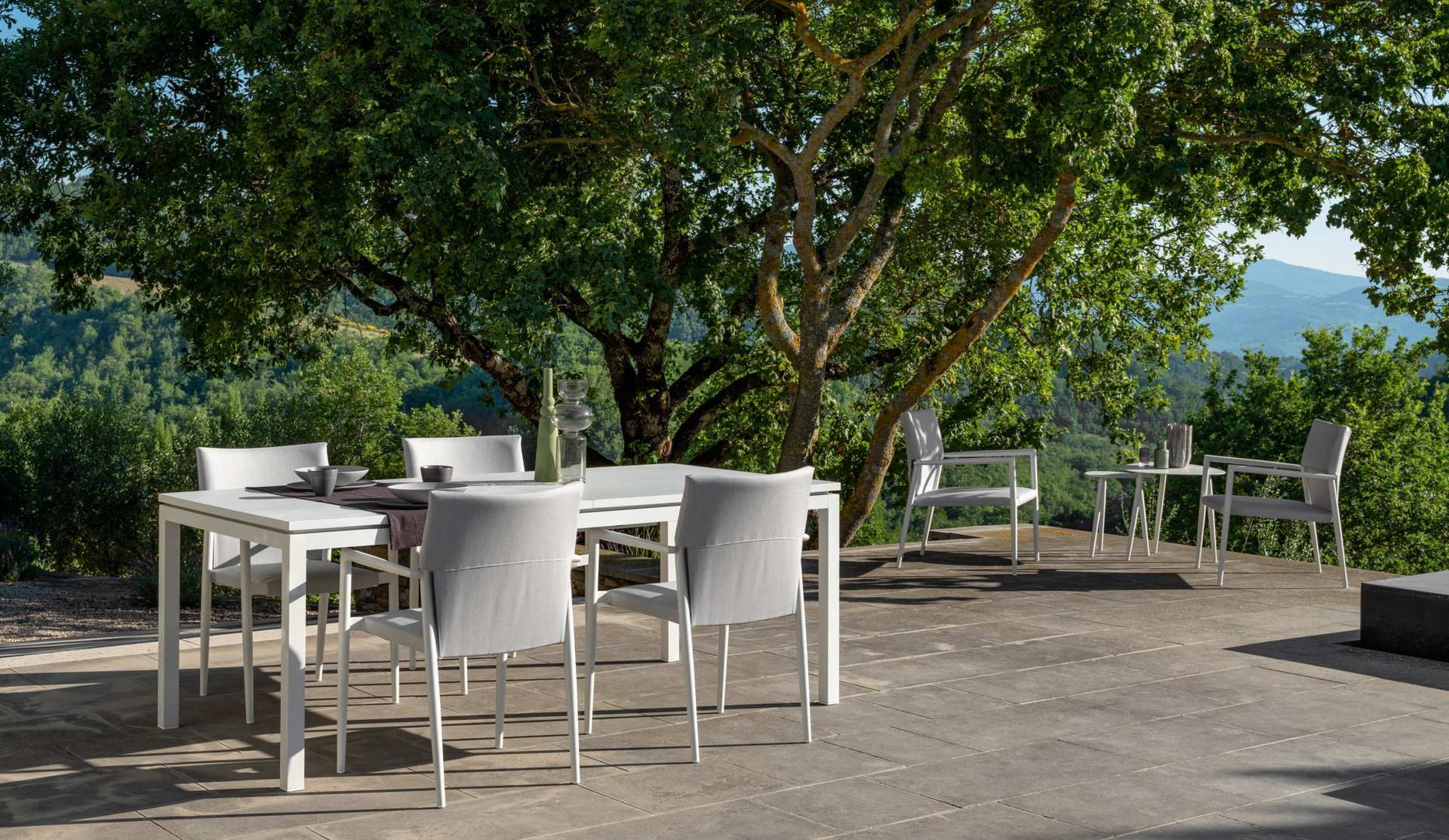 table_alu_terrase_8_personnes
