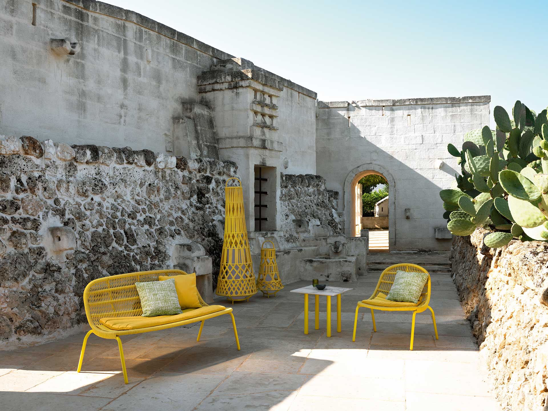 table_basse_pied_alu_terrasse