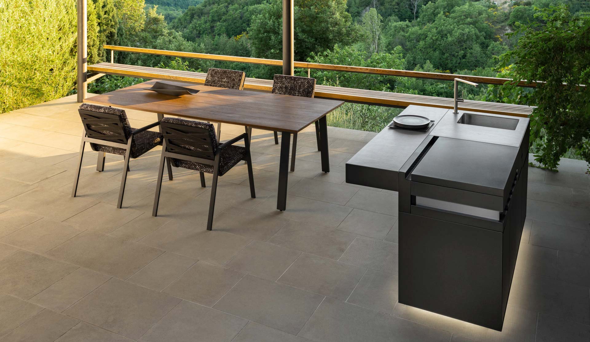 table_exterieur_industriel