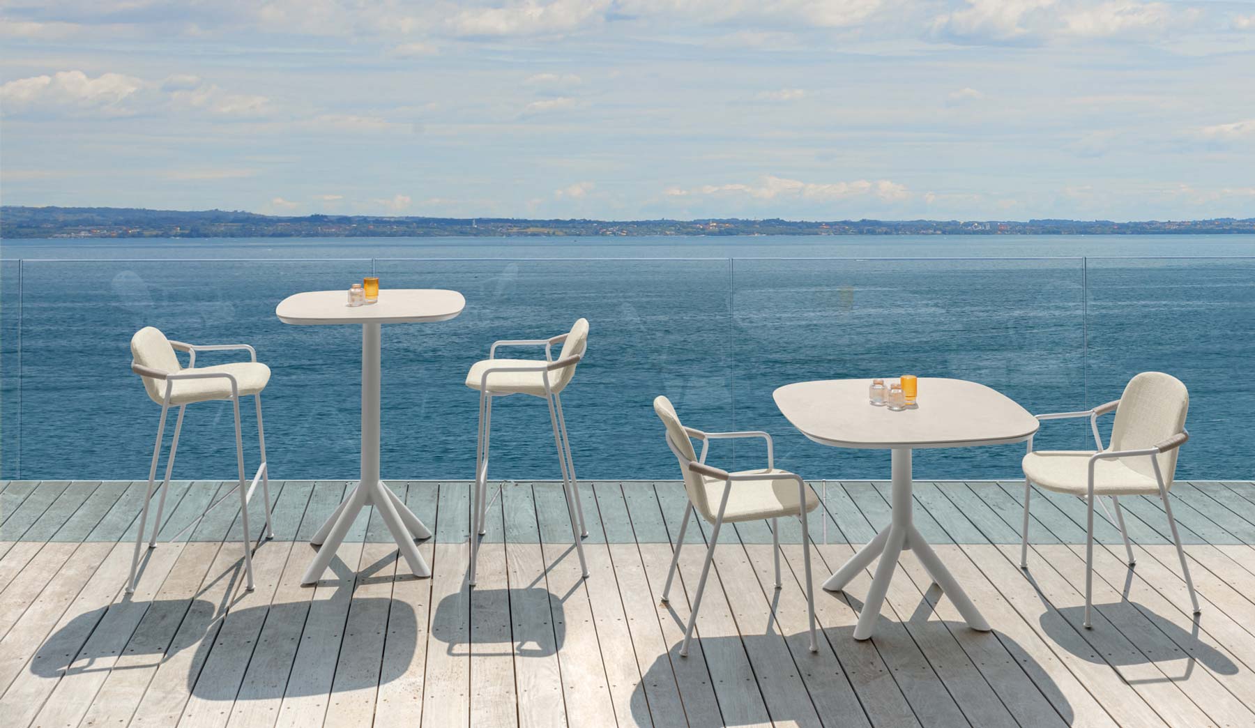 table_jardin_alu_blanc