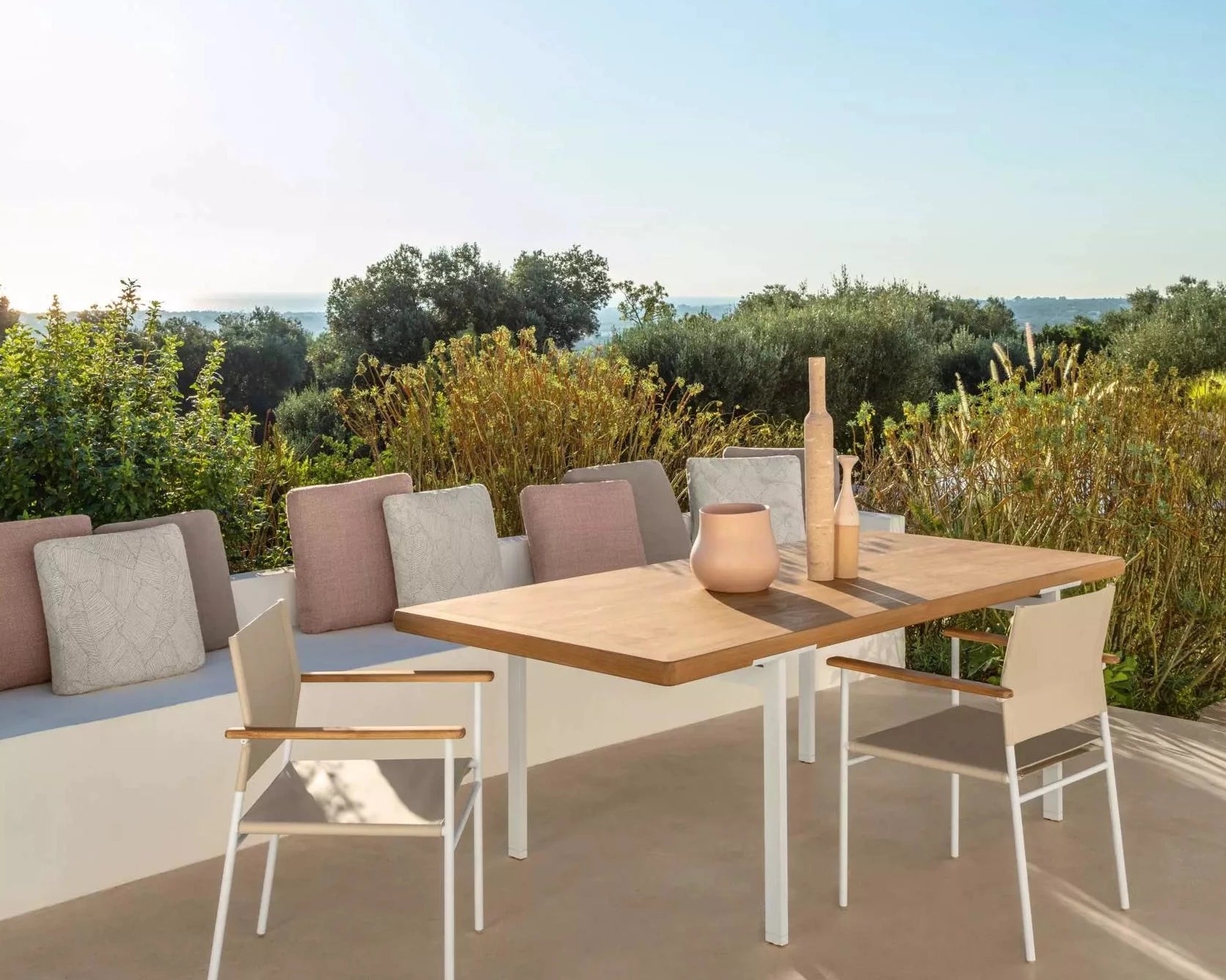 table_terrasse_blanc_bois