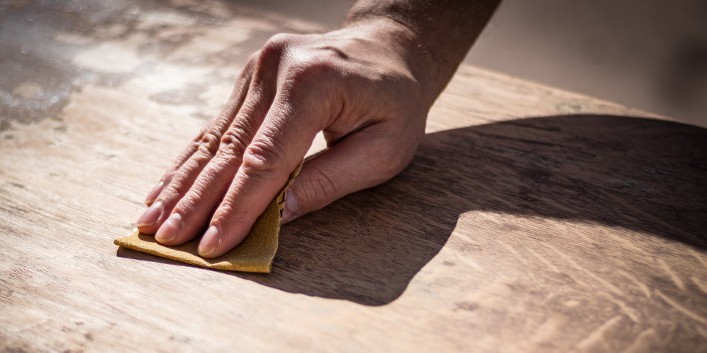 Comment Poncer Une Table De Jardin En Bois ?