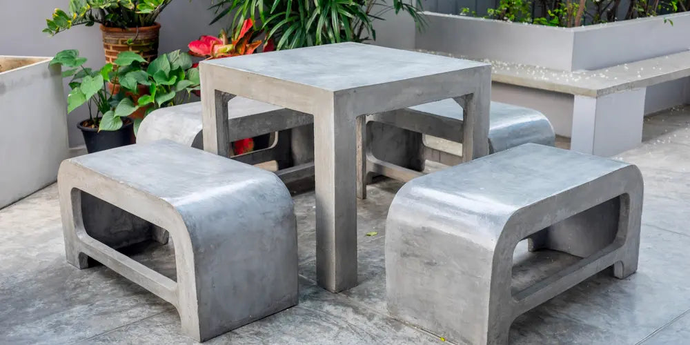 Comment Fabriquer une Petite Table en Béton ?