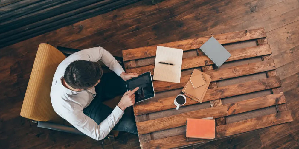 Comment Fabriquer une Table Haute avec des Palettes ?