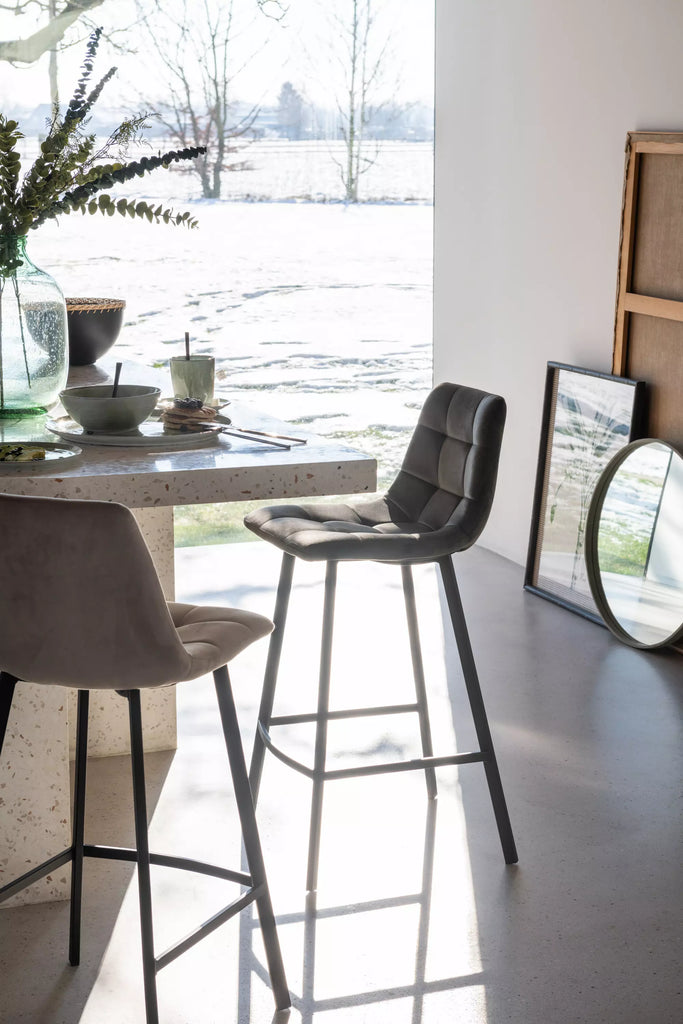 Chaise-Bar-Cuir-capitonne-pas-cher