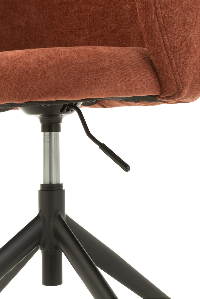 Chaise-Bourgogne-scandinave
