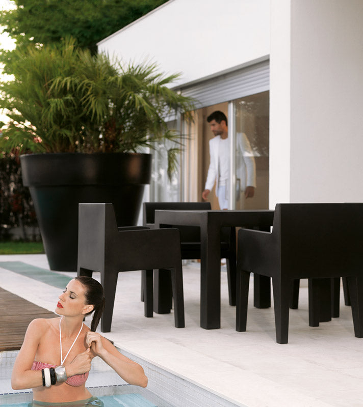 table-jut-vondom