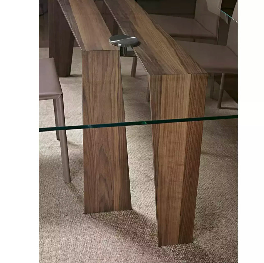 table_interieur_pied_design