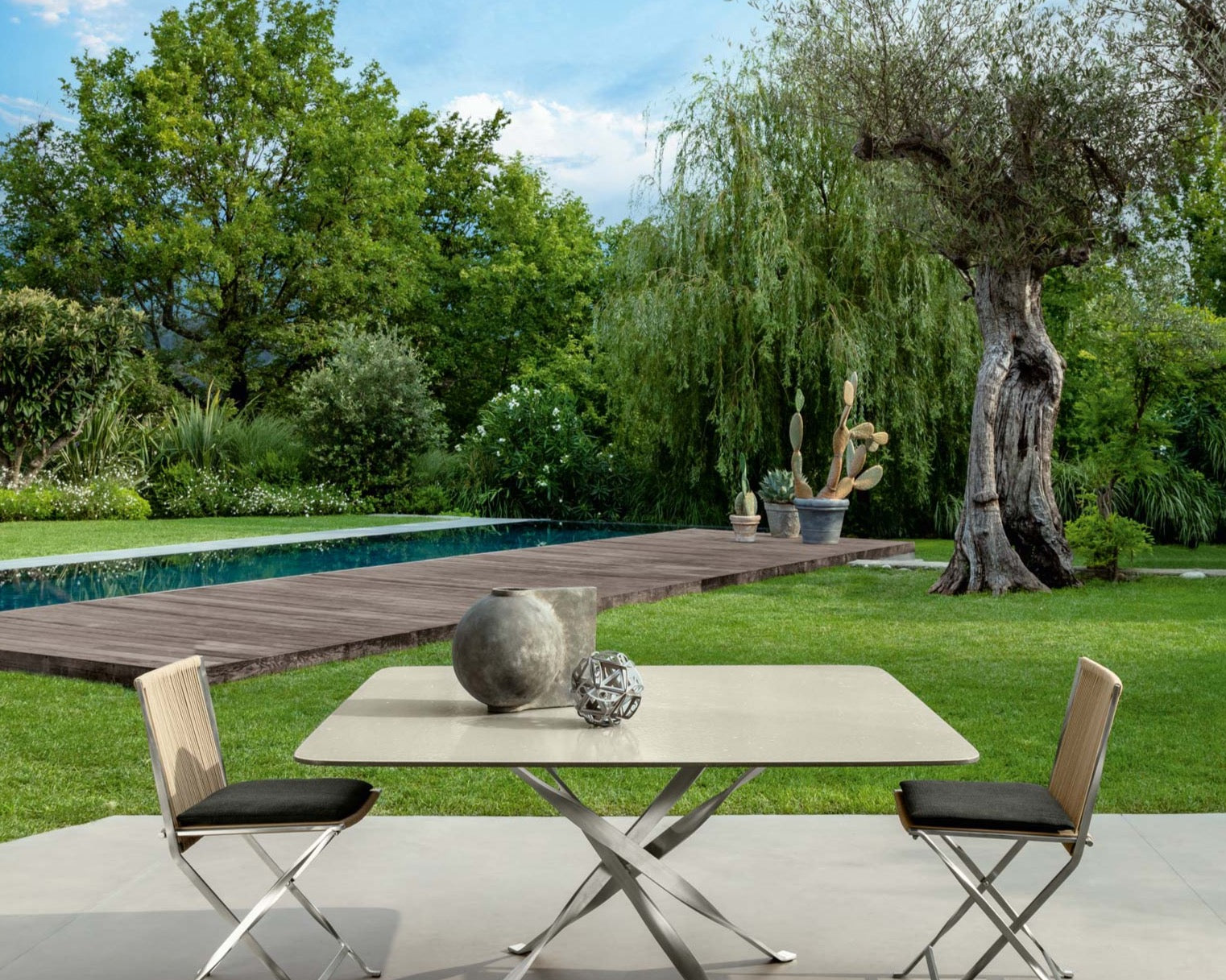 table_jardin_aluminium_pied_croise